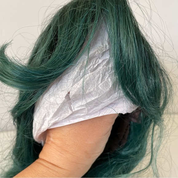 Evlynn Green Wig With Bangs Long Hair - Picture 2 of 11